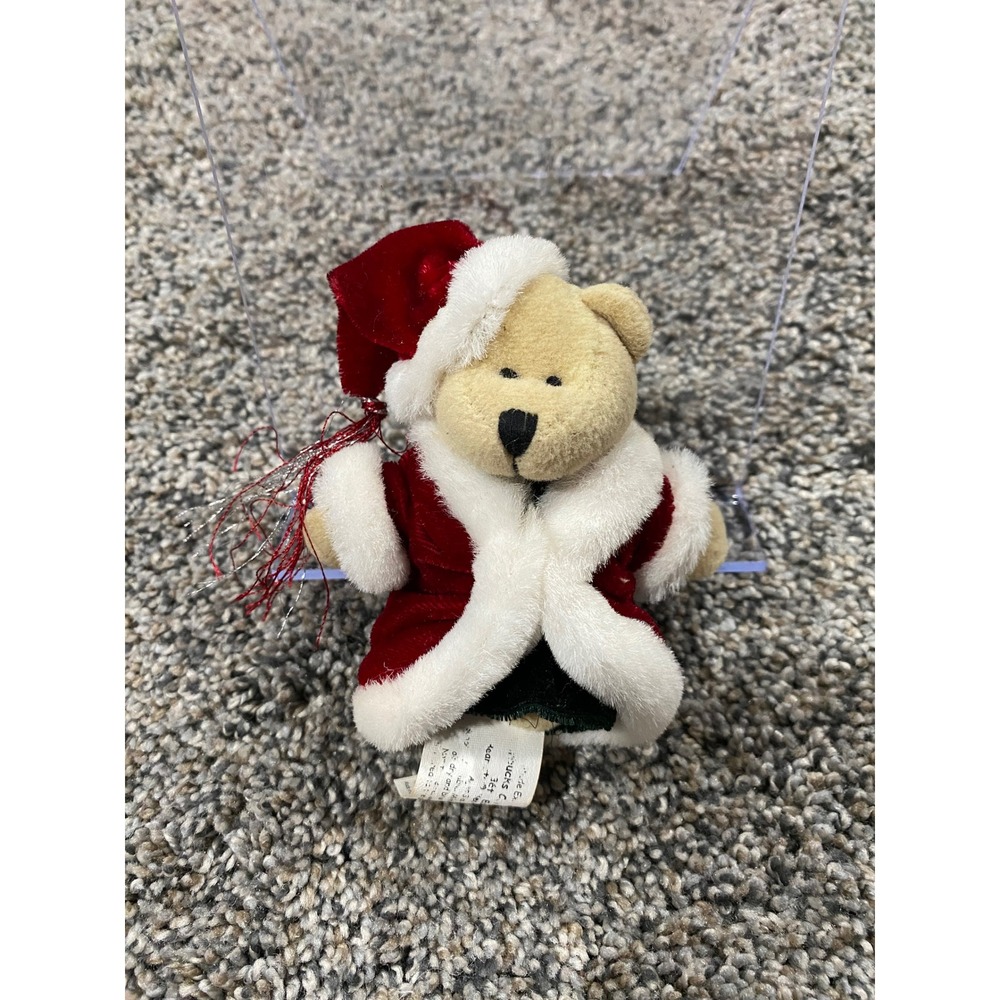 Starbucks Bearista Bear 3rd Edition Santa Holiday Plush Red Velvet